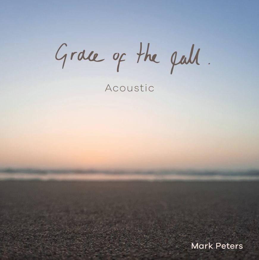 Mark Peters & The Dark Band nous réserve une expérience musicale des plus captivantes avec la sortie du single acoustique, 