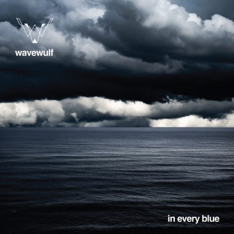 Wavewulf et son nouveau single « In Every Blue ».