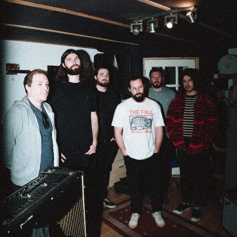 Pacificaze captive avec leur single indie rock « Magic ».