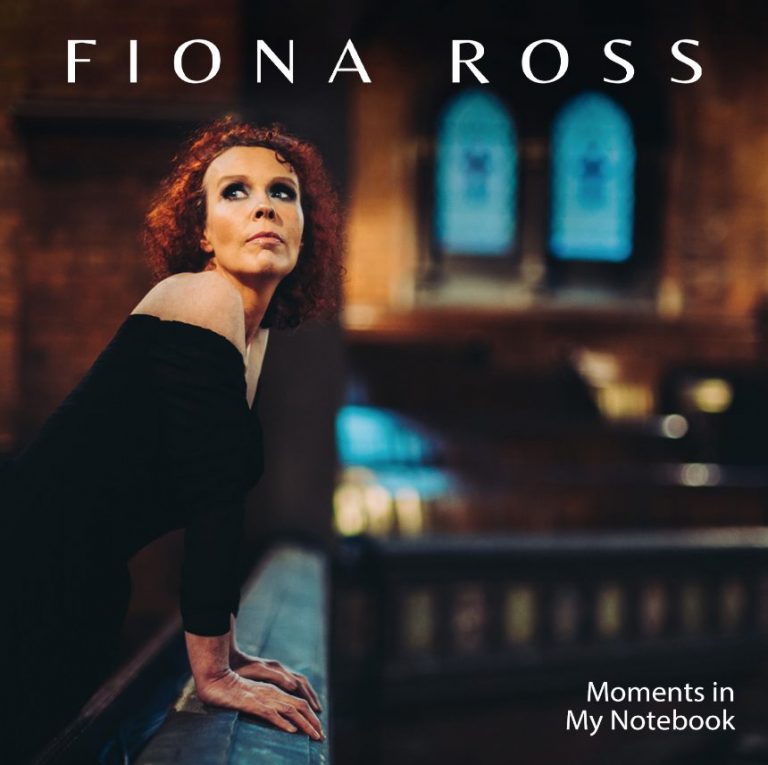 Fiona Ross dévoile un chef-d&rsquo;œuvre jazz intime avec « Moments in My Notebook »