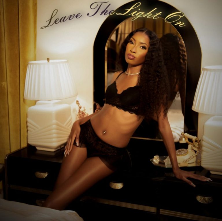 “Leave The Light On” – Saneit dévoile une ballade R&B intime et bouleversante