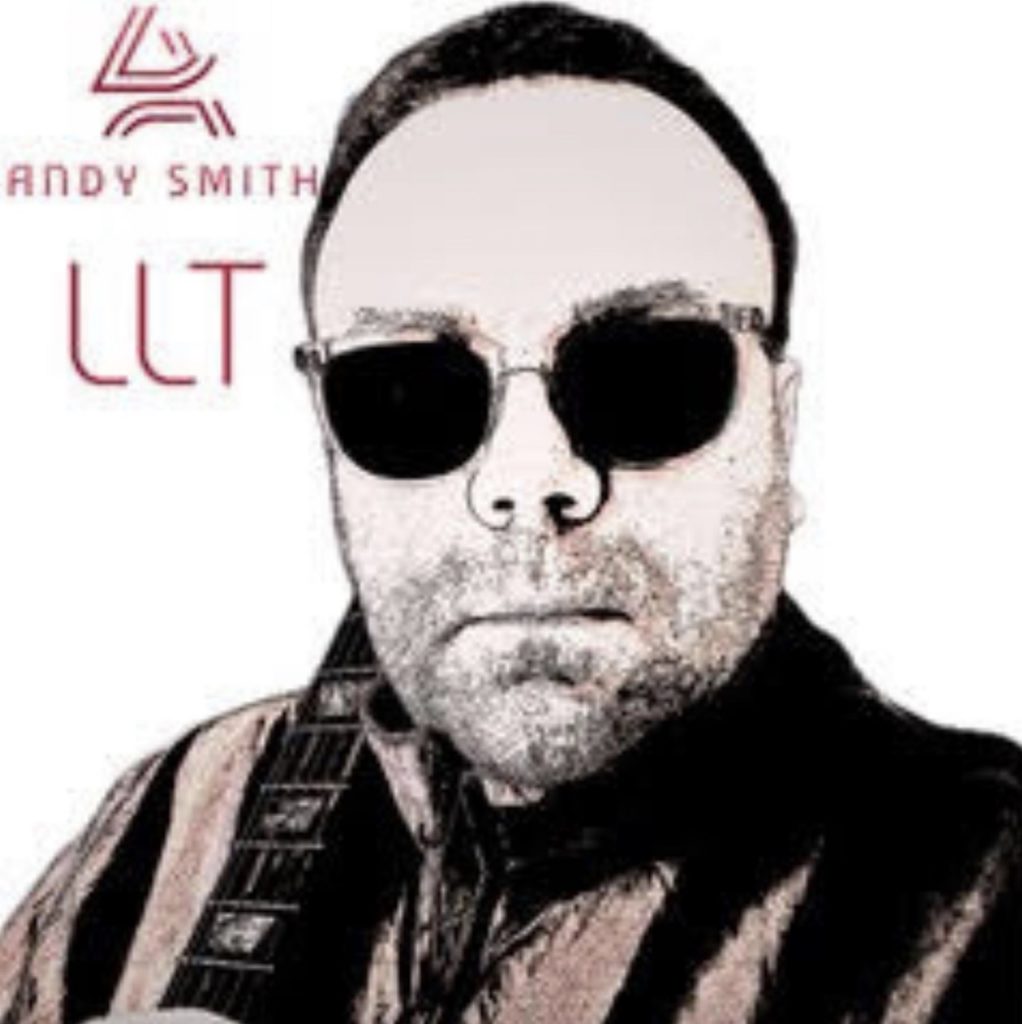 Avec « LLT », Andy Smith livre un single rock alternatif énergique, porté par des guitares puissantes et une production remasterisée de haute qualité.