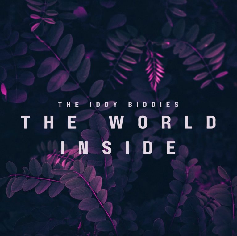 “The World Inside”, l’introspection lumineuse de The Iddy Biddies