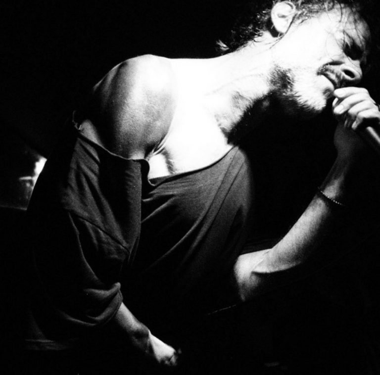 « This Is Her Time », Karma Noir signe un hardcore brutal et émotionnel entre amour toxique et héritage metal